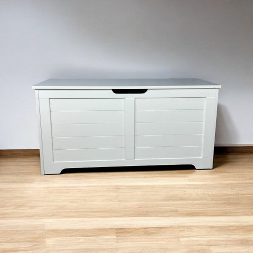 White Cat Litter Box Furniture with Top Opening, Hidden Washroom Cabinet for Large Cats