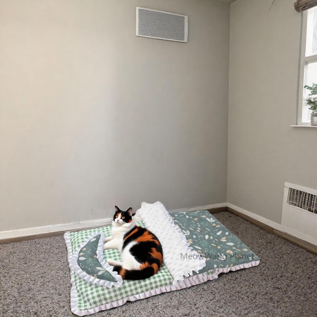 Premium Cozy Pet Bedding Set for Cats and Small Dogs