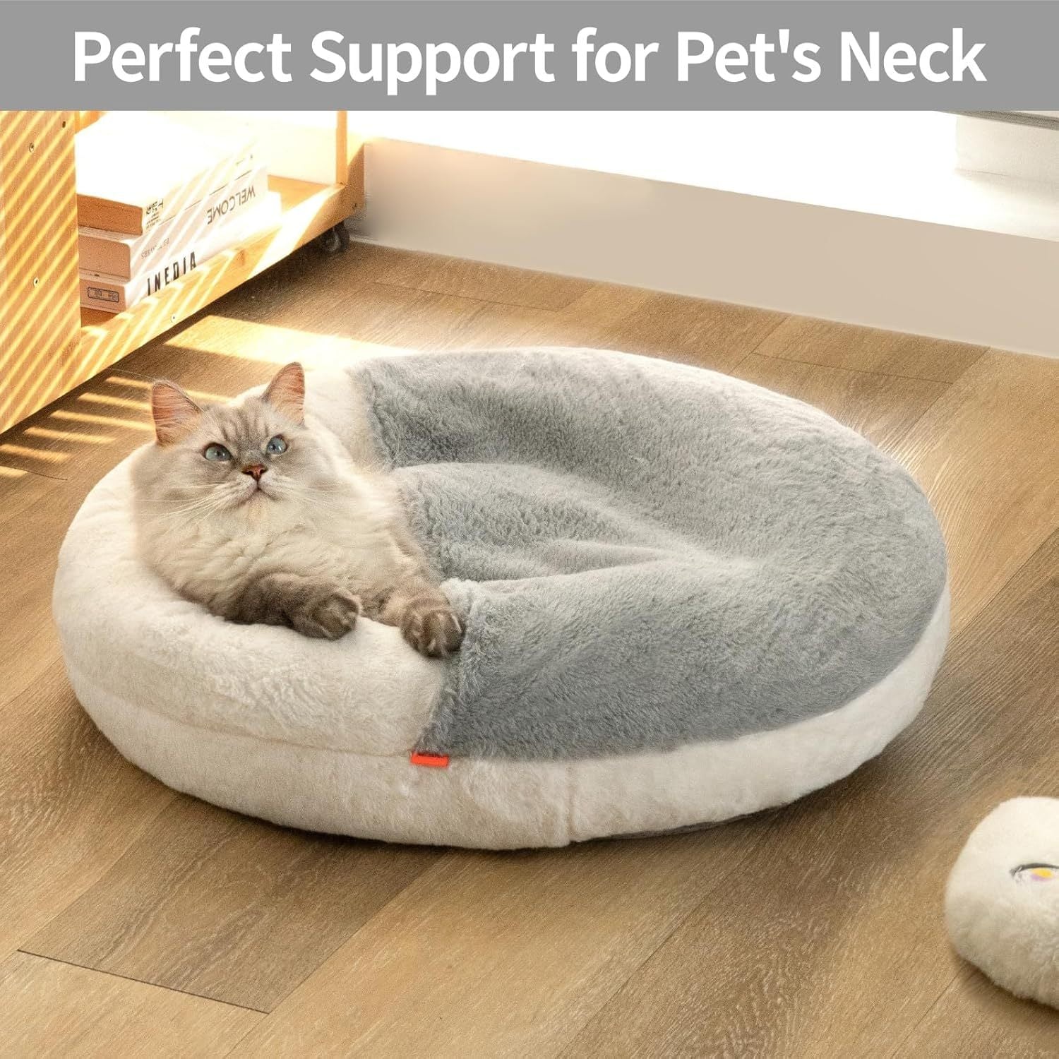 Washable Pet Bed With Blanket & Non-Slip Base For Cats & Small Dogs 22'' X 22'', White